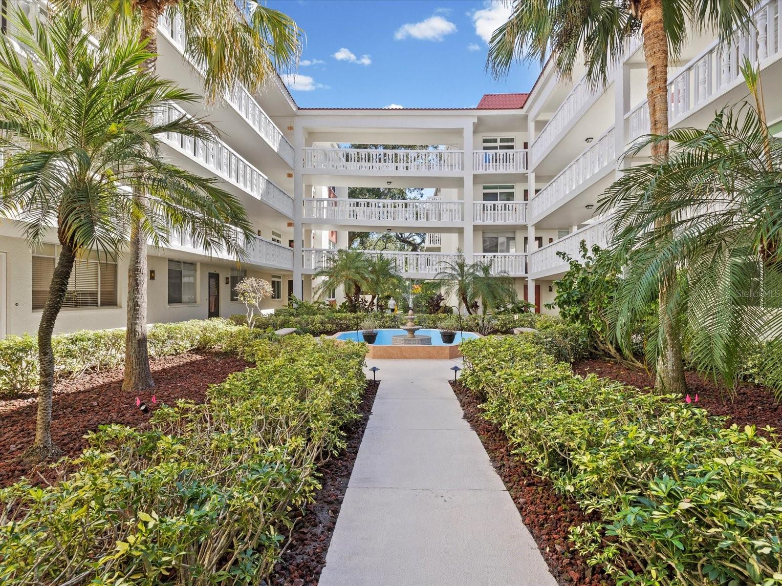 Image 4 of 60 For 2650 Pearce Drive 403