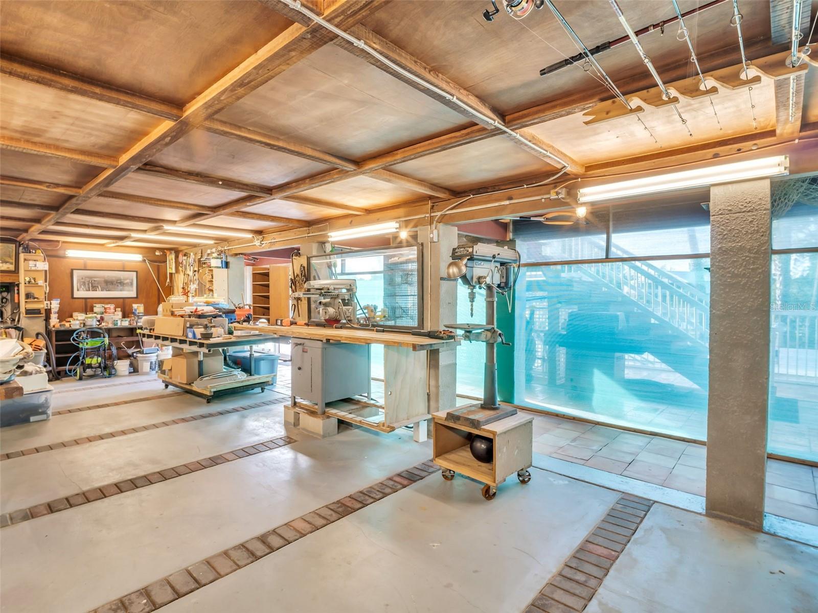 Image 45 of 92 For 4915 South Road