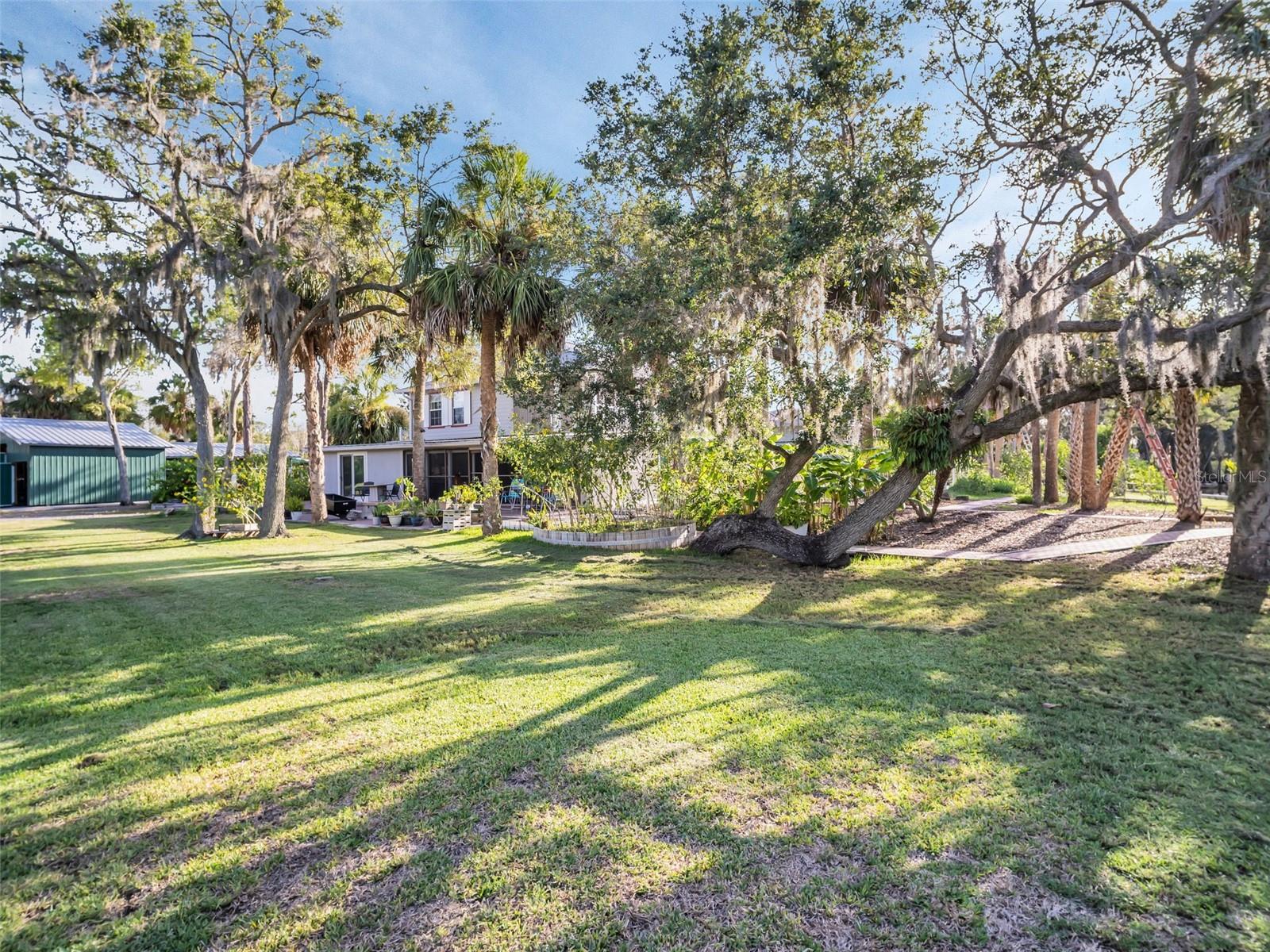 Image 65 of 92 For 4915 South Road