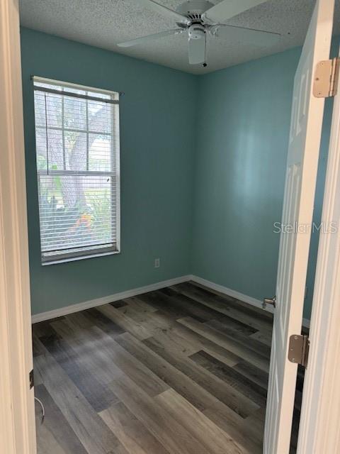 Listing photo id 23 for 1509 Wildfowl Place C