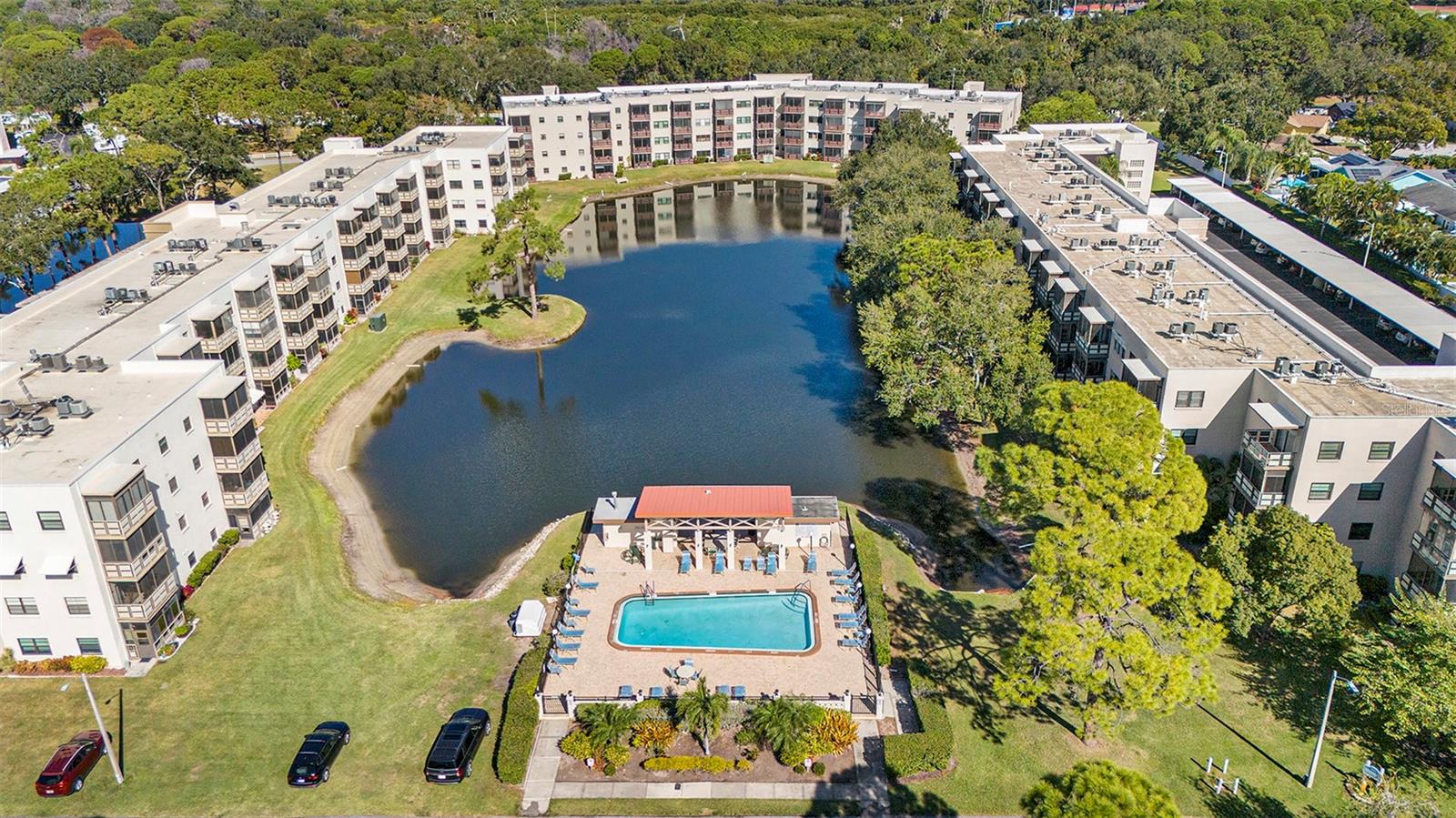 Image 30 of 35 For 5971 Terrace Park Drive N 307