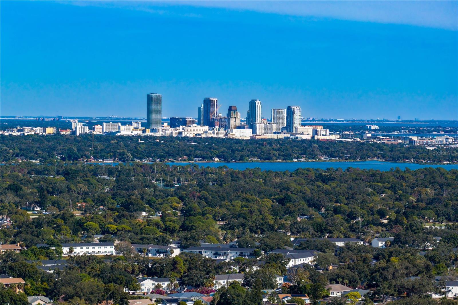 Listing photo id 40 for 2970 68th Avenue S