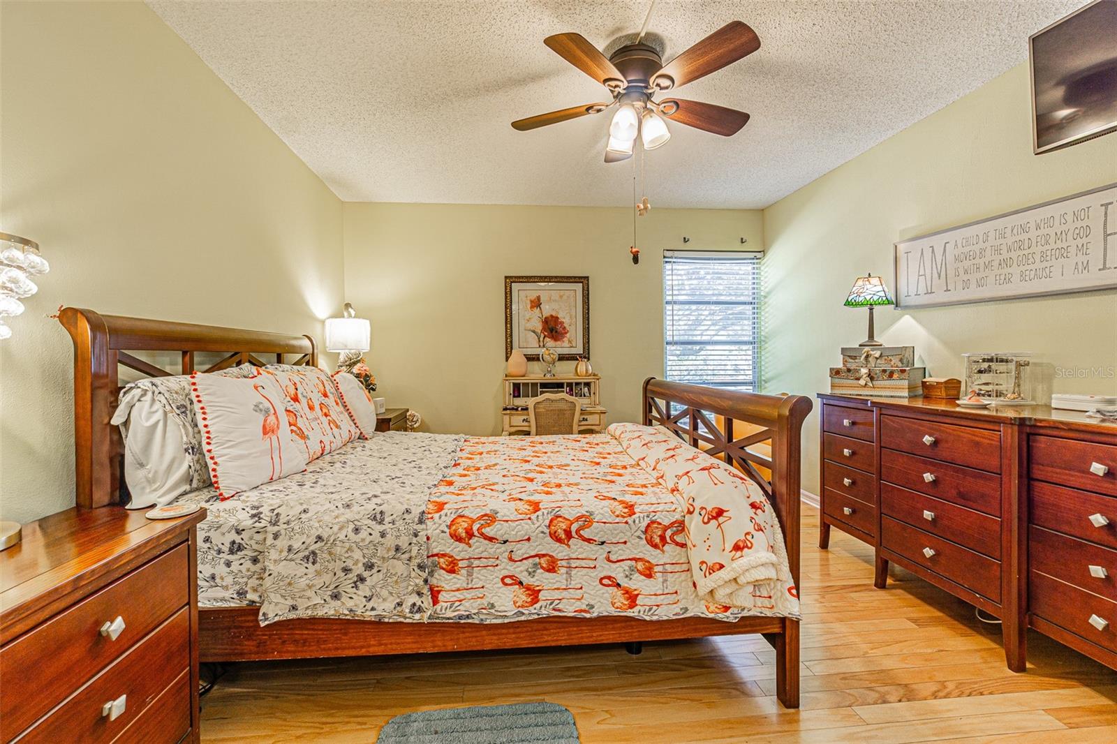 Image 18 of 35 For 2302 Manhattan Avenue 219