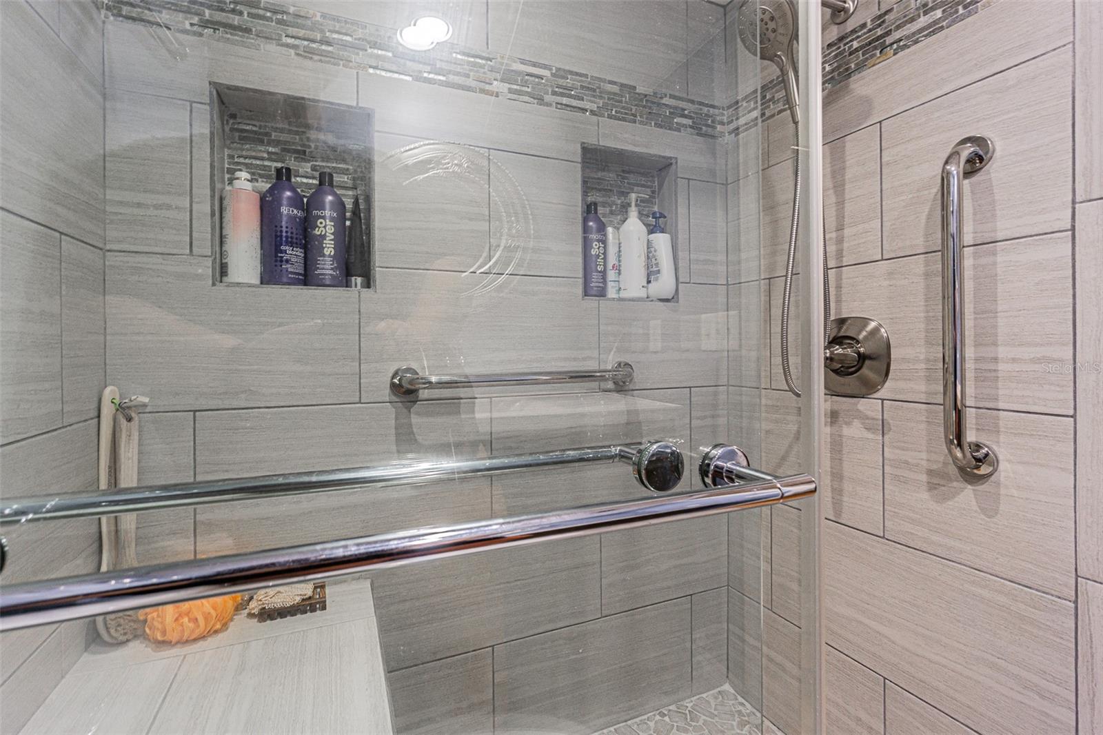 Image 8 of 35 For 2302 Manhattan Avenue 219