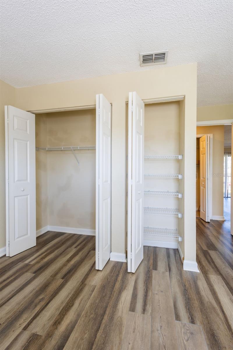 Image 15 of 27 For 10199 Sailwinds Boulevard S 203