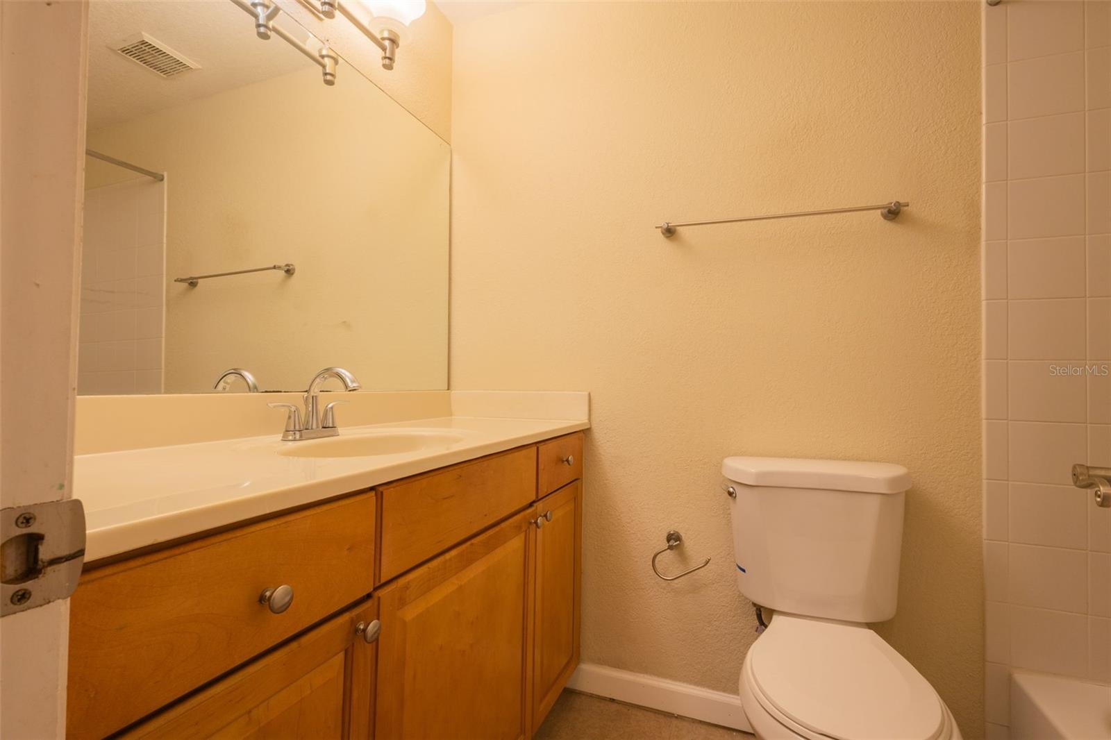 Image 20 of 27 For 10199 Sailwinds Boulevard S 203