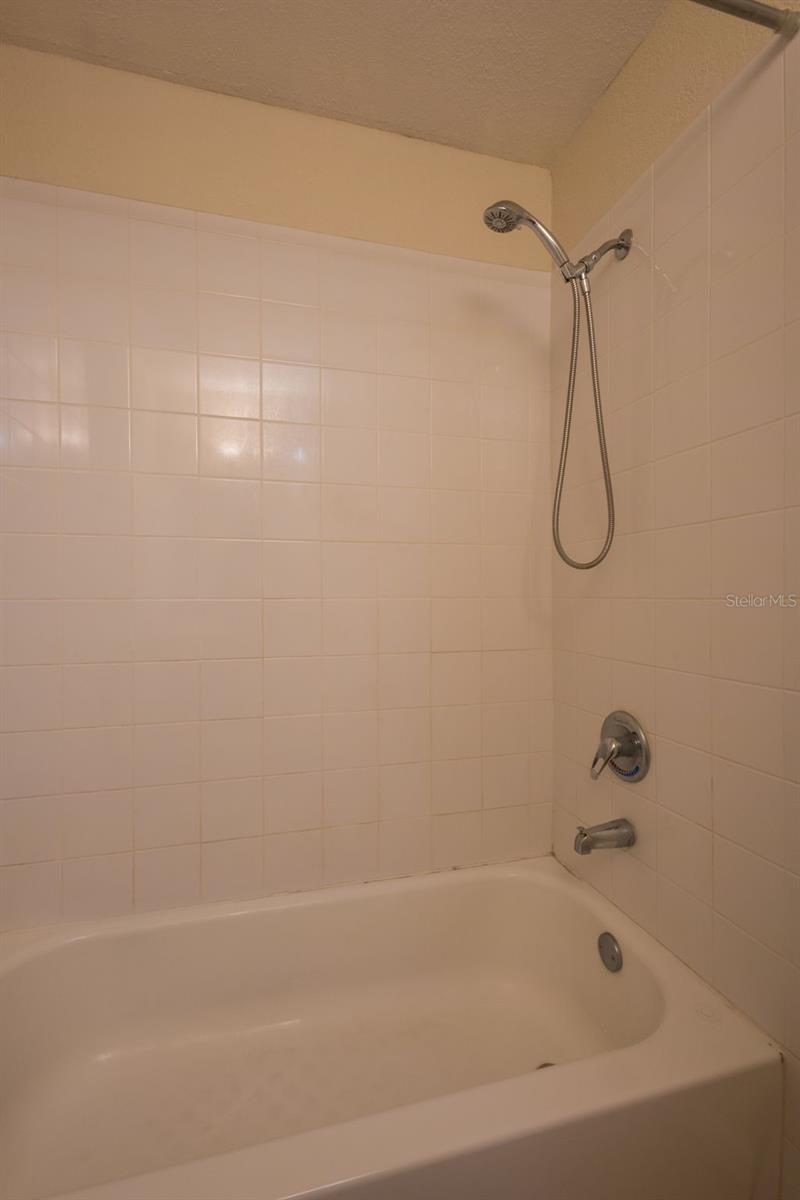 Image 22 of 27 For 10199 Sailwinds Boulevard S 203