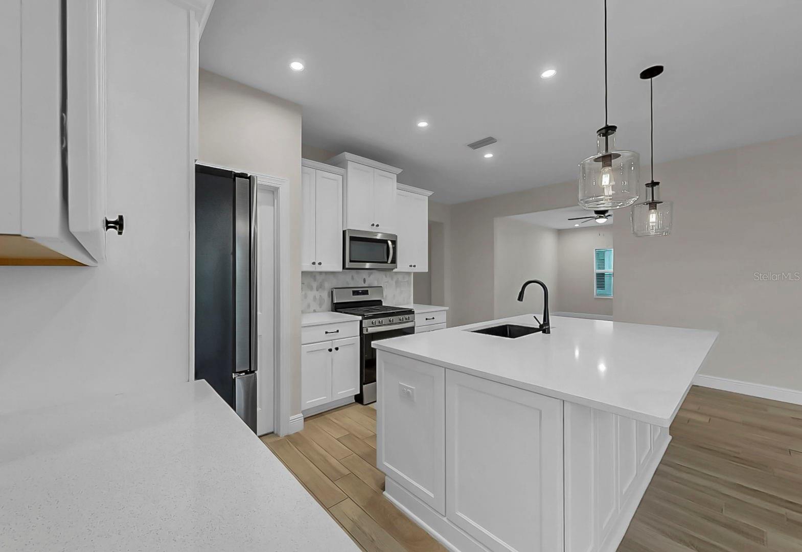 Image 11 of 57 For 5524 Del Coronado Drive