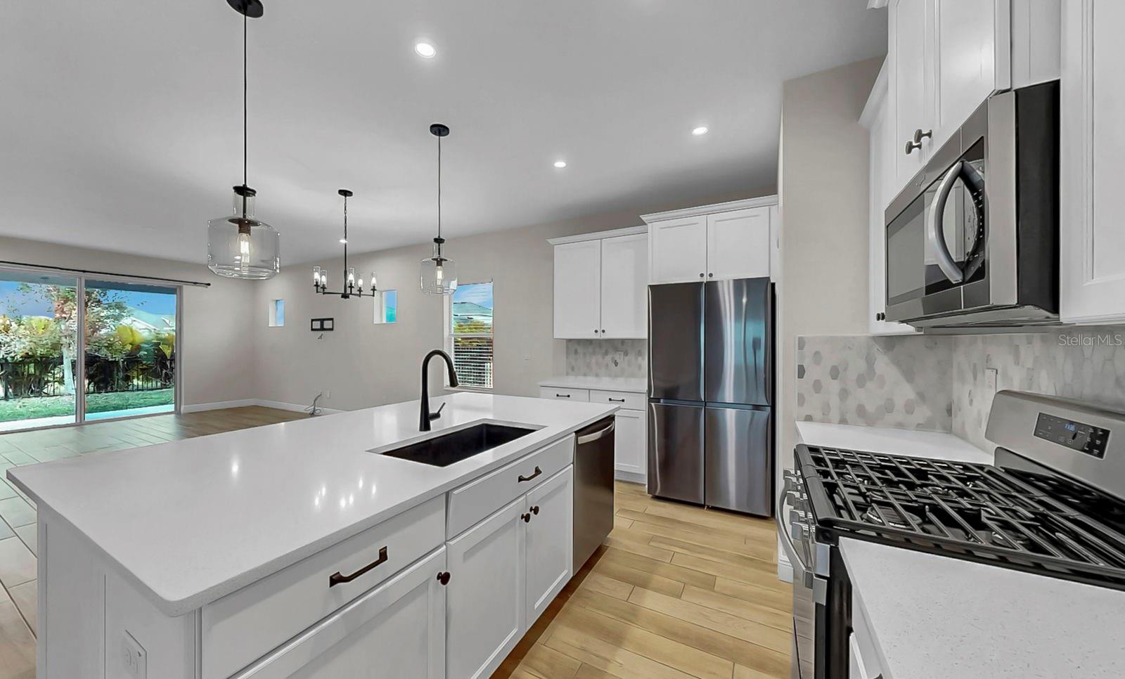 Image 13 of 57 For 5524 Del Coronado Drive