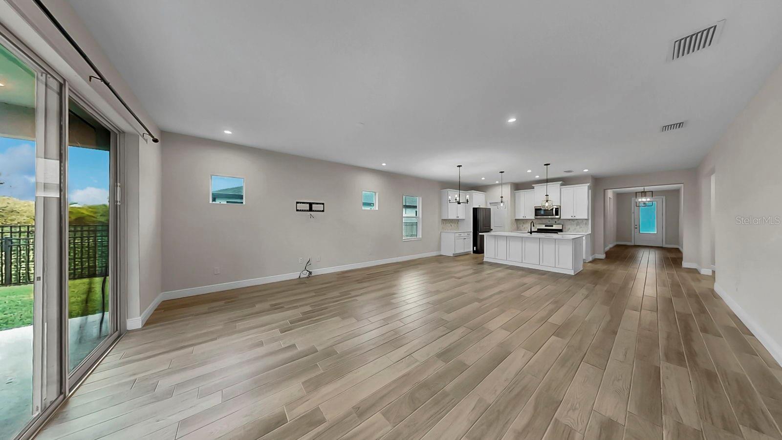 Image 21 of 57 For 5524 Del Coronado Drive