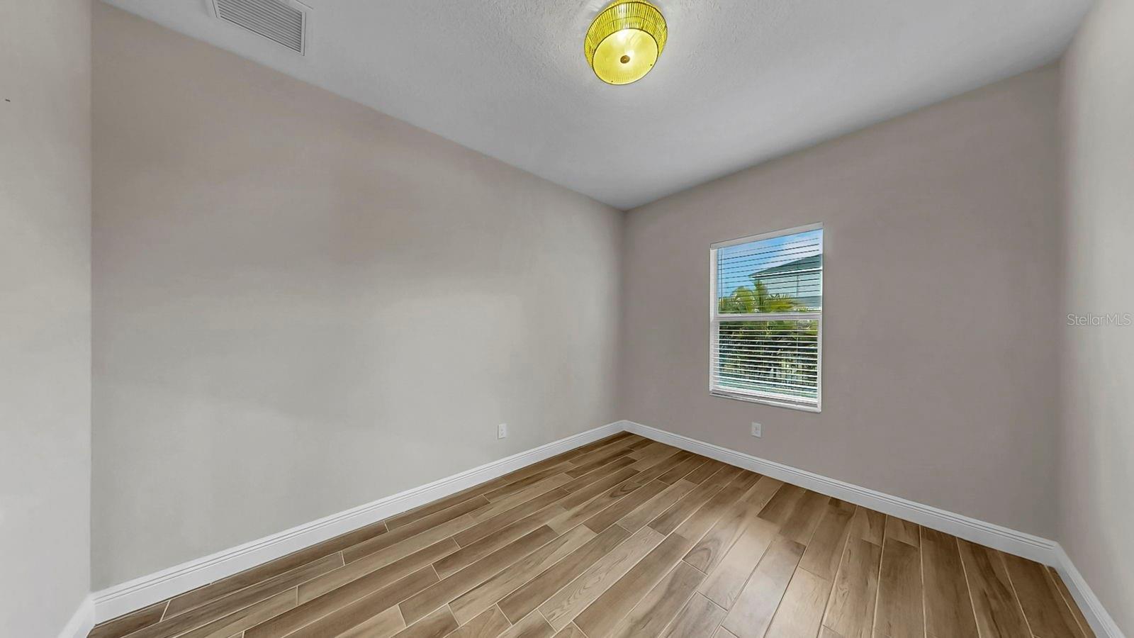 Image 24 of 57 For 5524 Del Coronado Drive