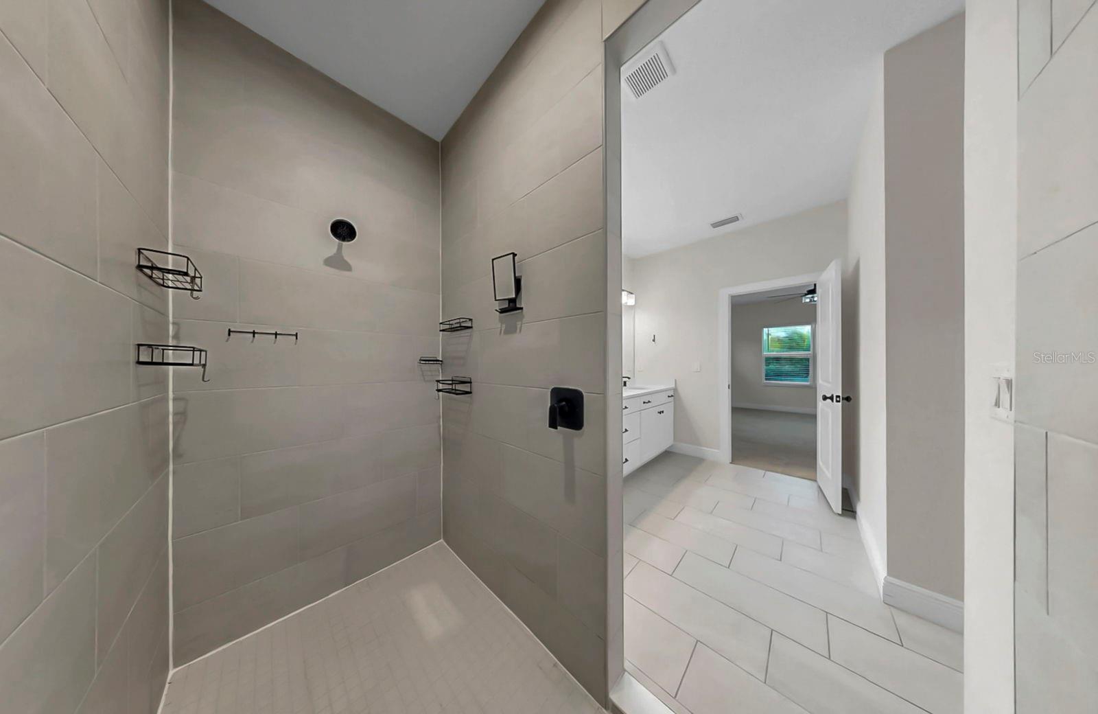 Image 32 of 57 For 5524 Del Coronado Drive