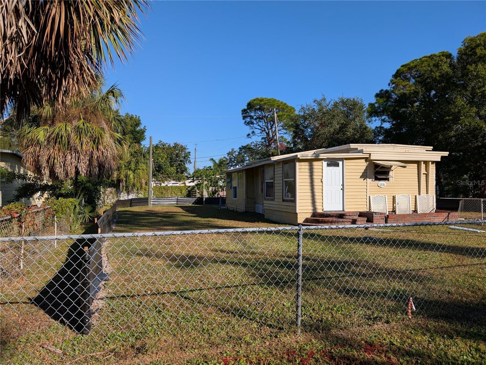 Listing photo id 6 for 1331 Mentone Drive Ne