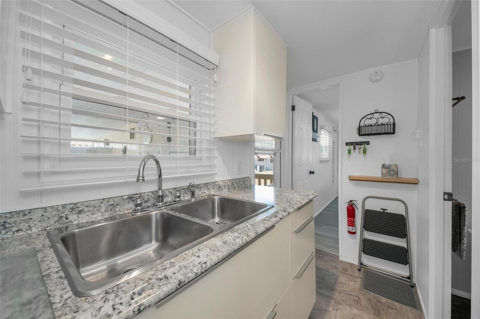 Image 26 of 81 For 46 Drury Lane