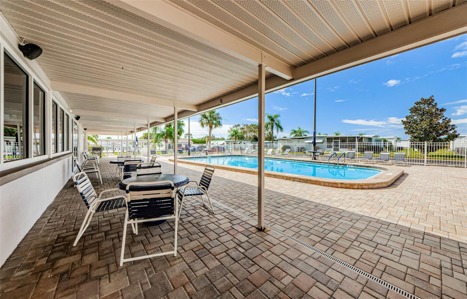 Image 50 of 81 For 46 Drury Lane