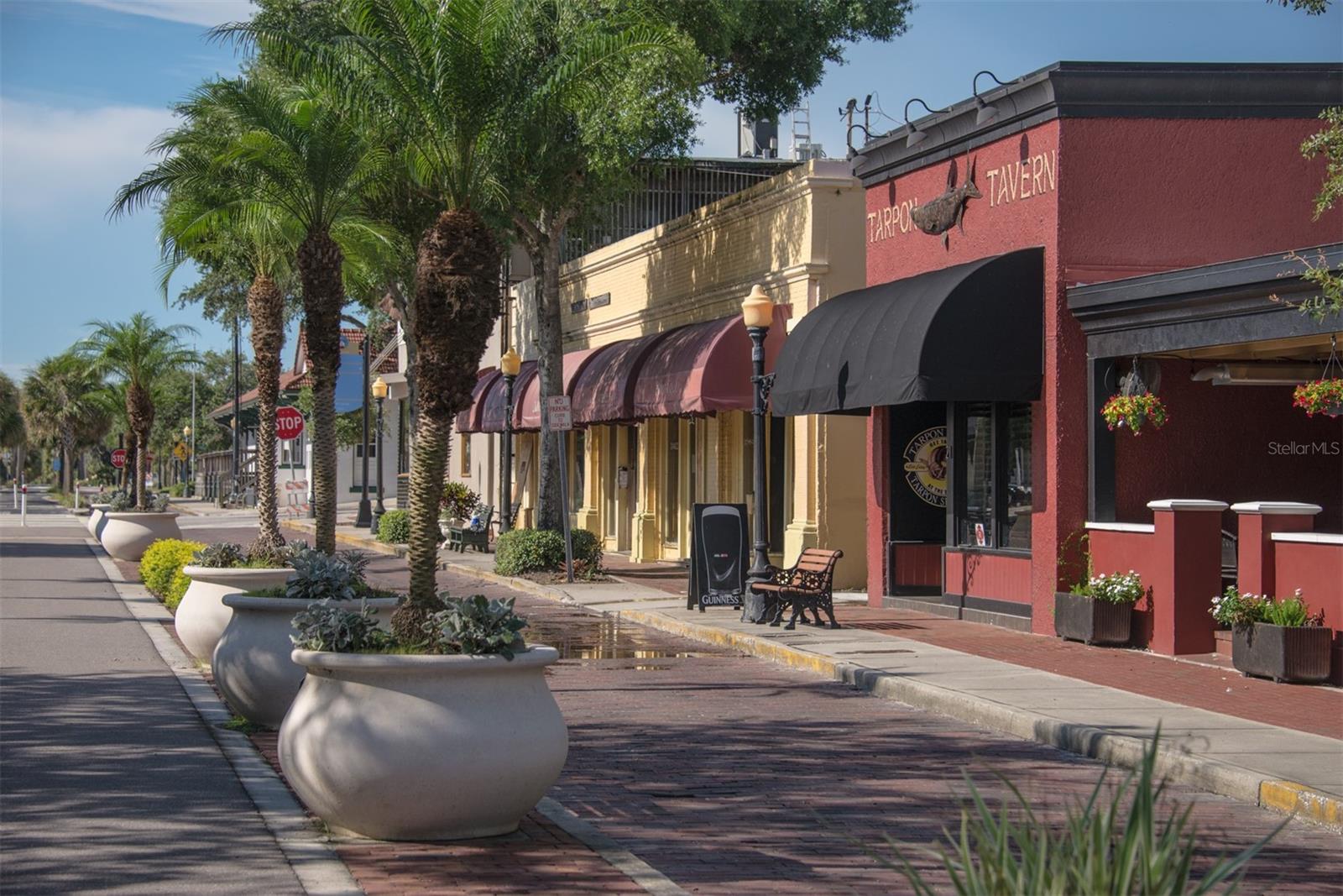 Image 71 of 81 For 46 Drury Lane