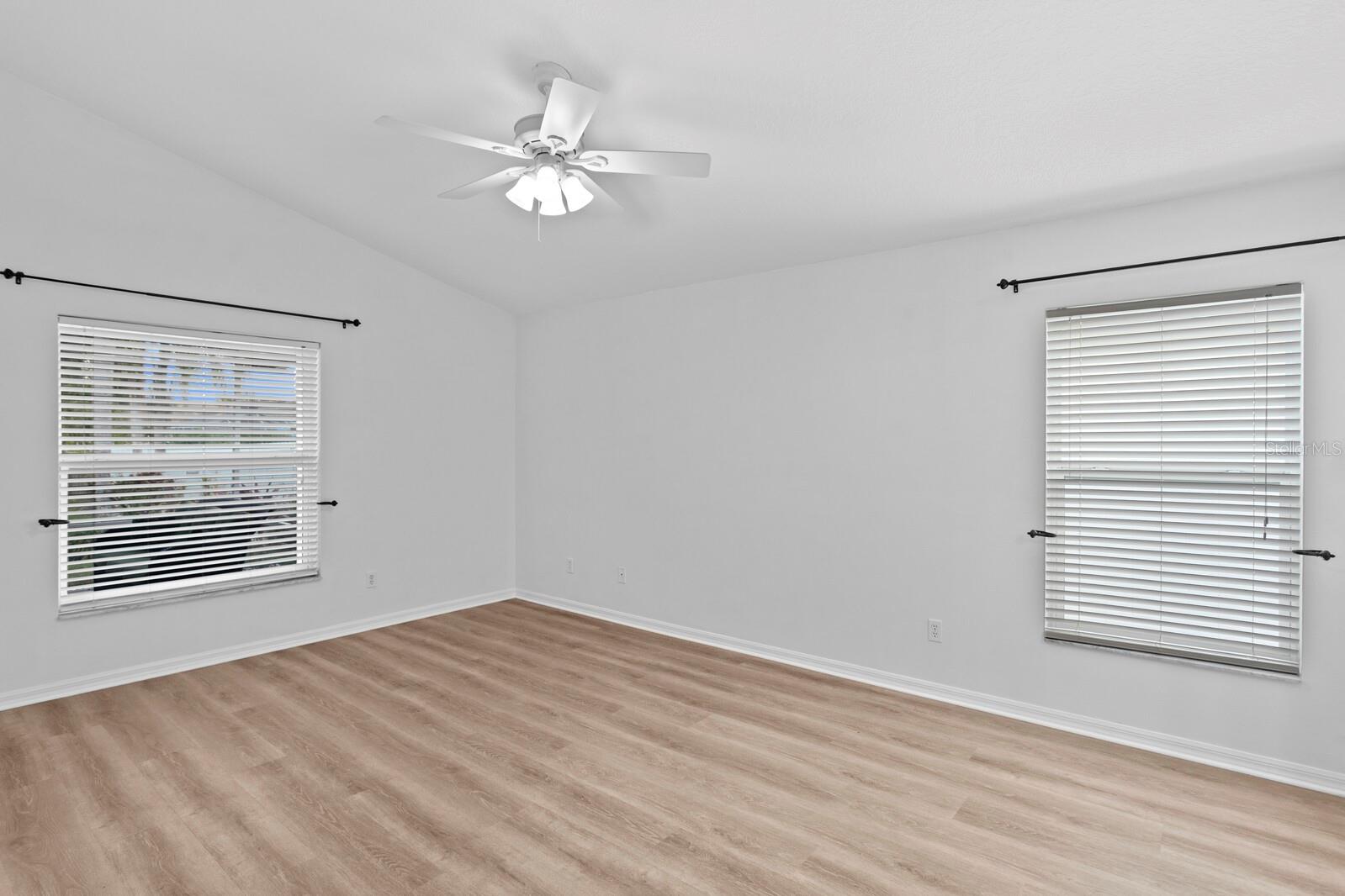 Image 22 of 49 For 29321 Yarrow Drive