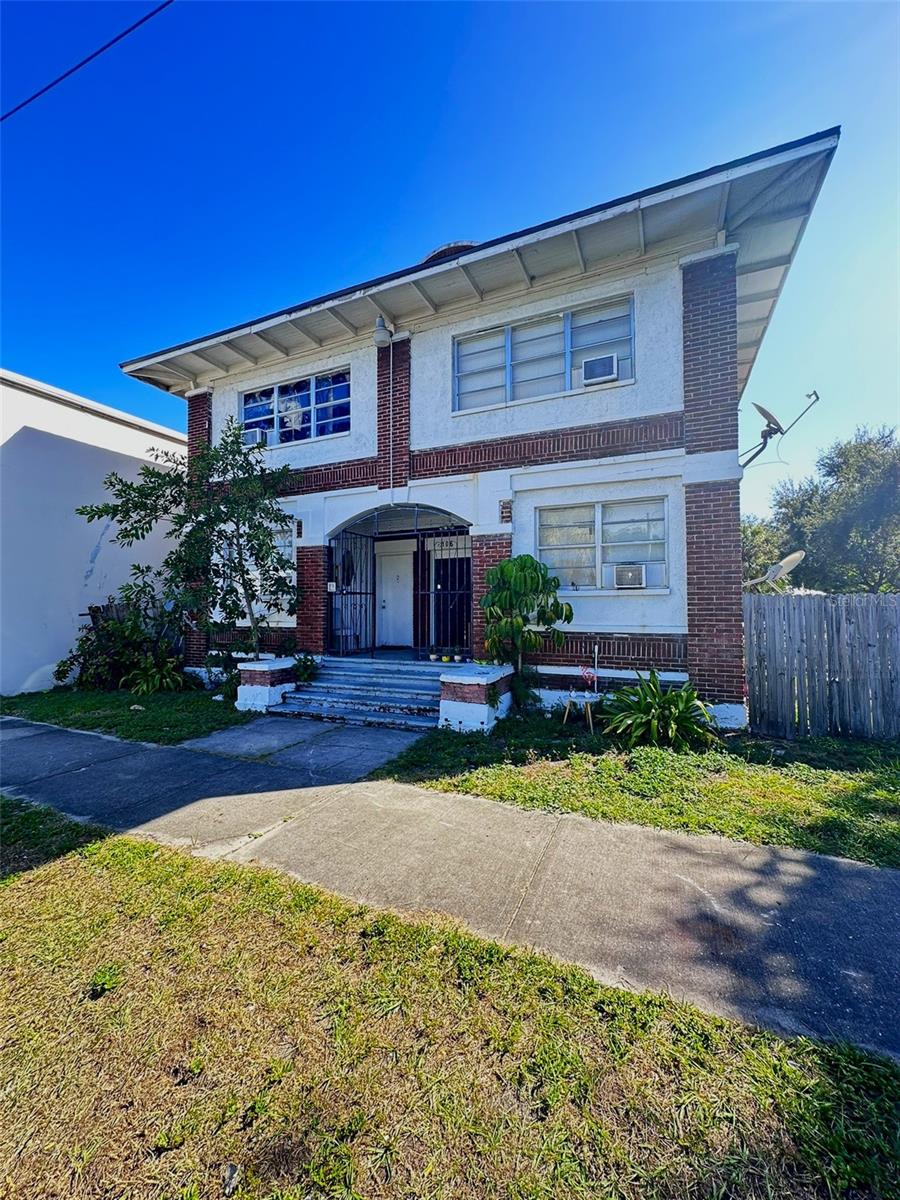 Listing photo id 0 for 106 Delaware Avenue