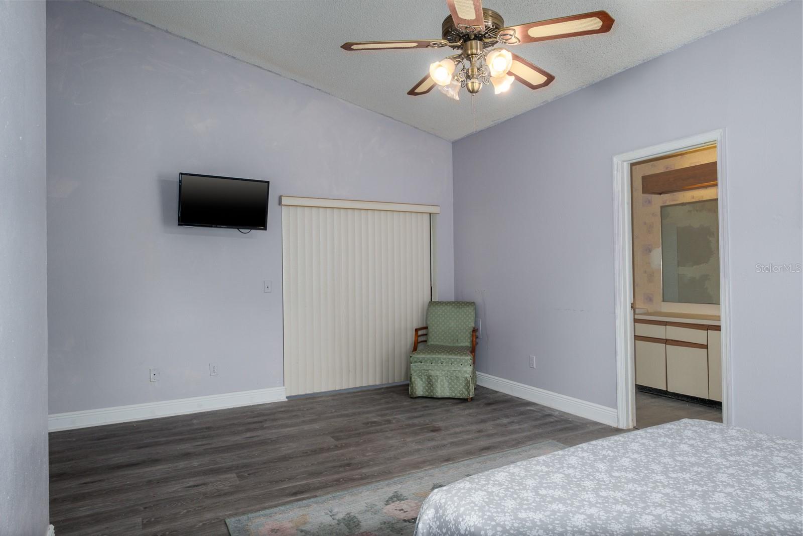 Image 12 of 24 For 516 Rapid Falls Drive