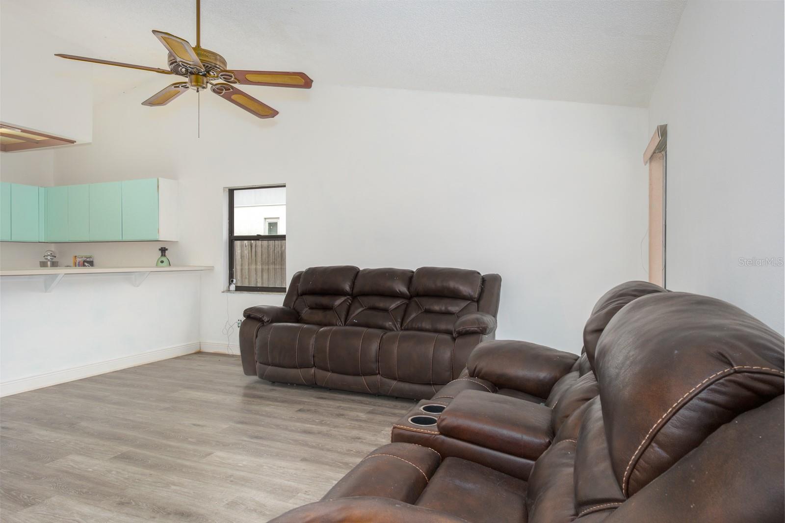 Image 7 of 24 For 516 Rapid Falls Drive