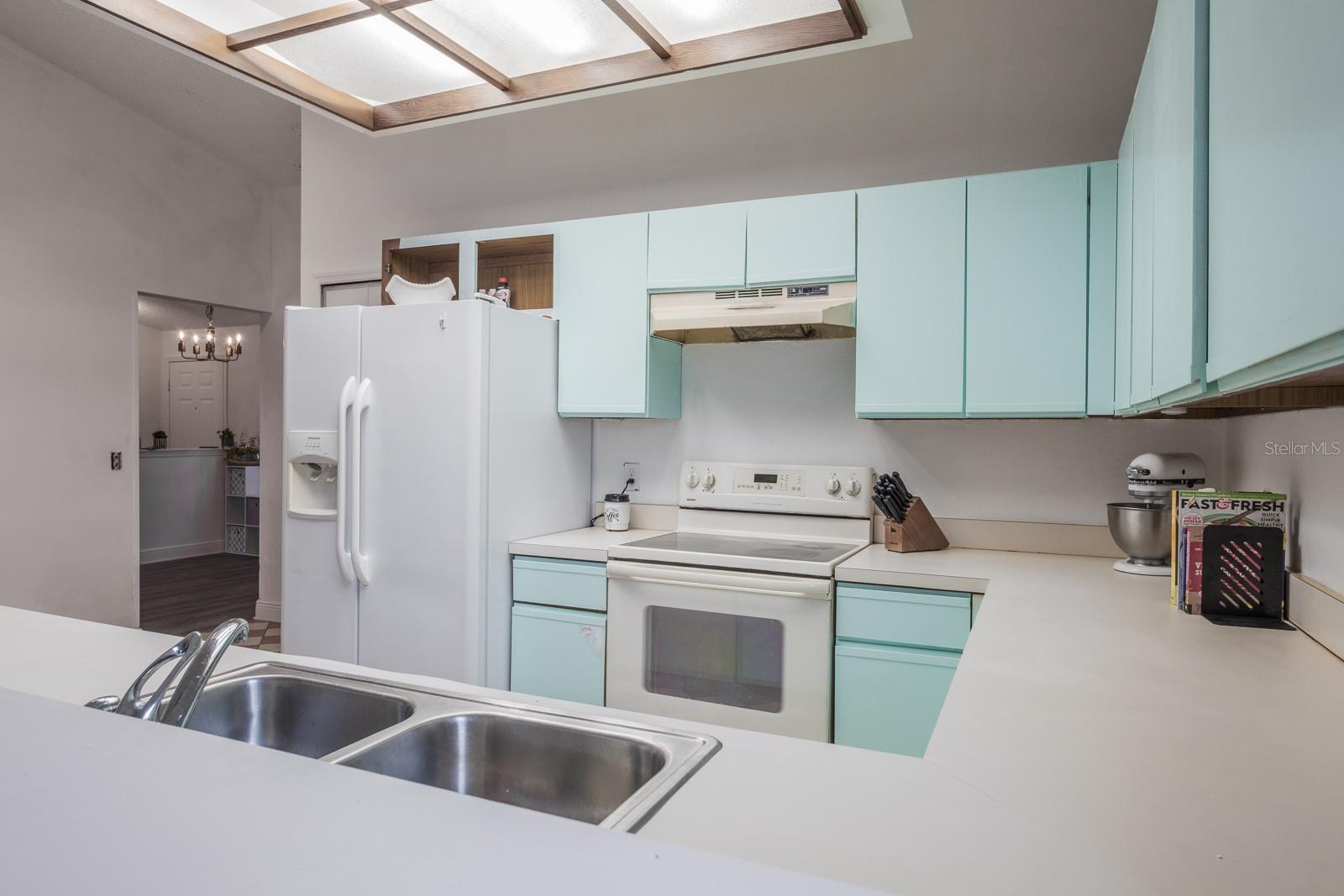 Image 9 of 24 For 516 Rapid Falls Drive