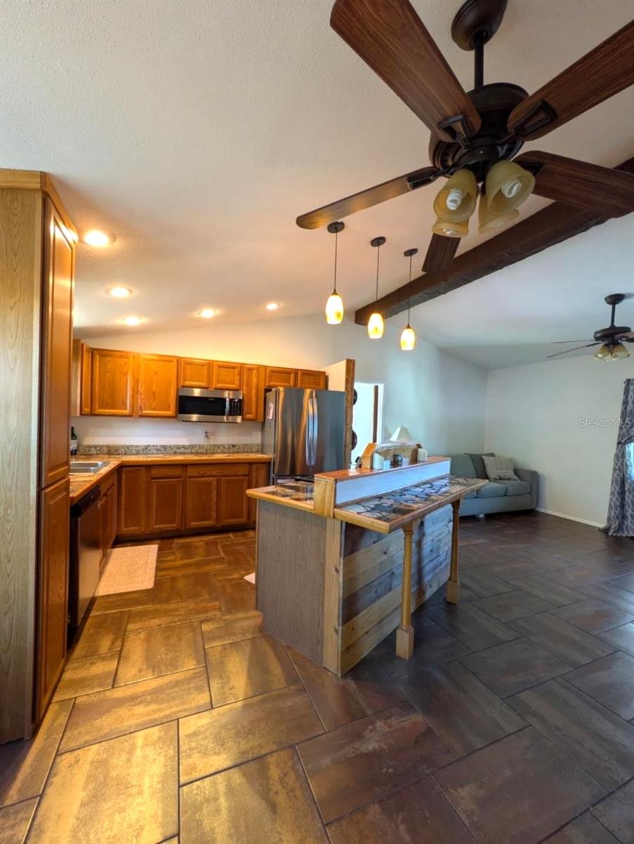 Image 19 of 37 For 5018 School Road