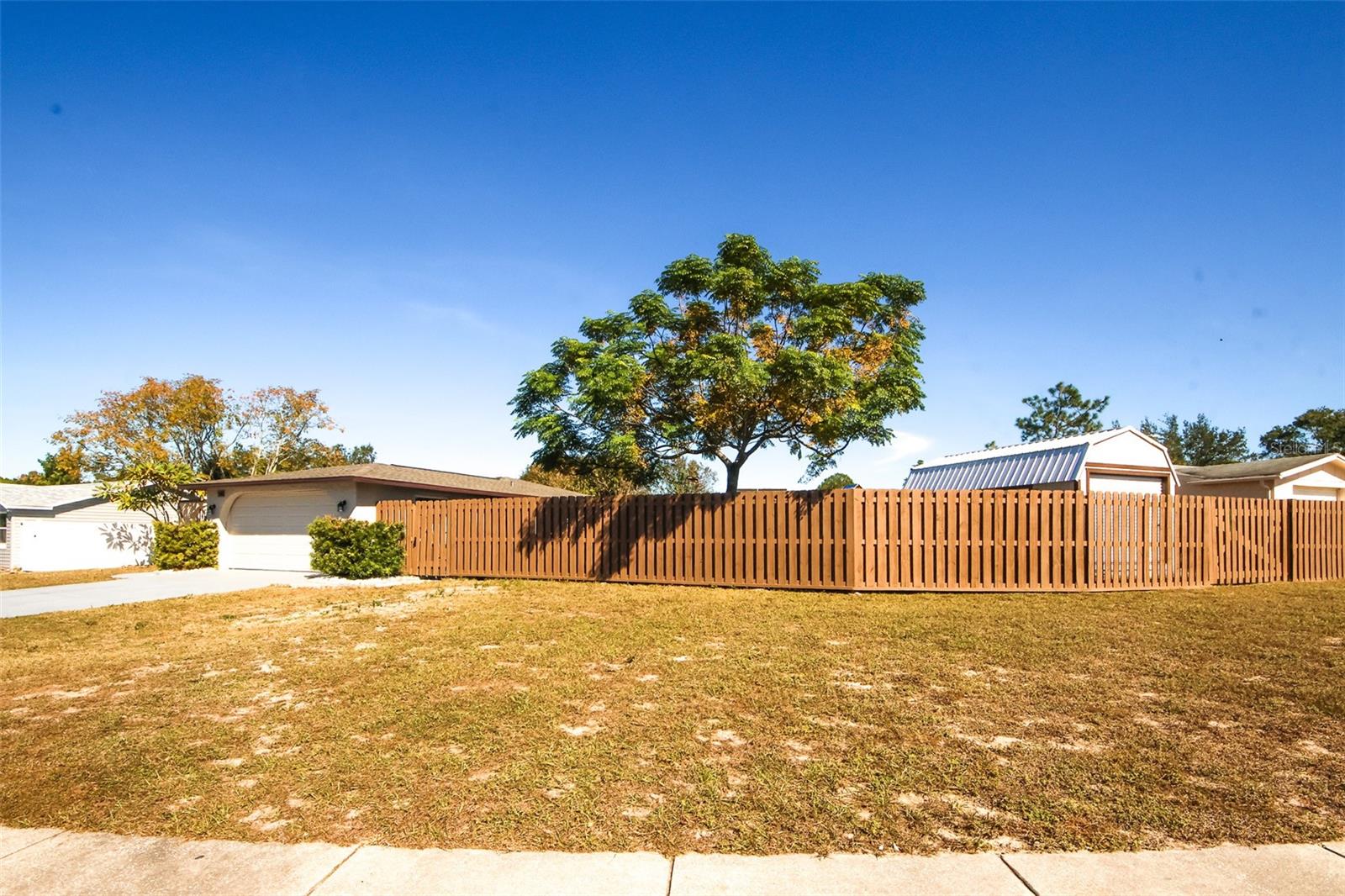 Image 5 of 37 For 5018 School Road