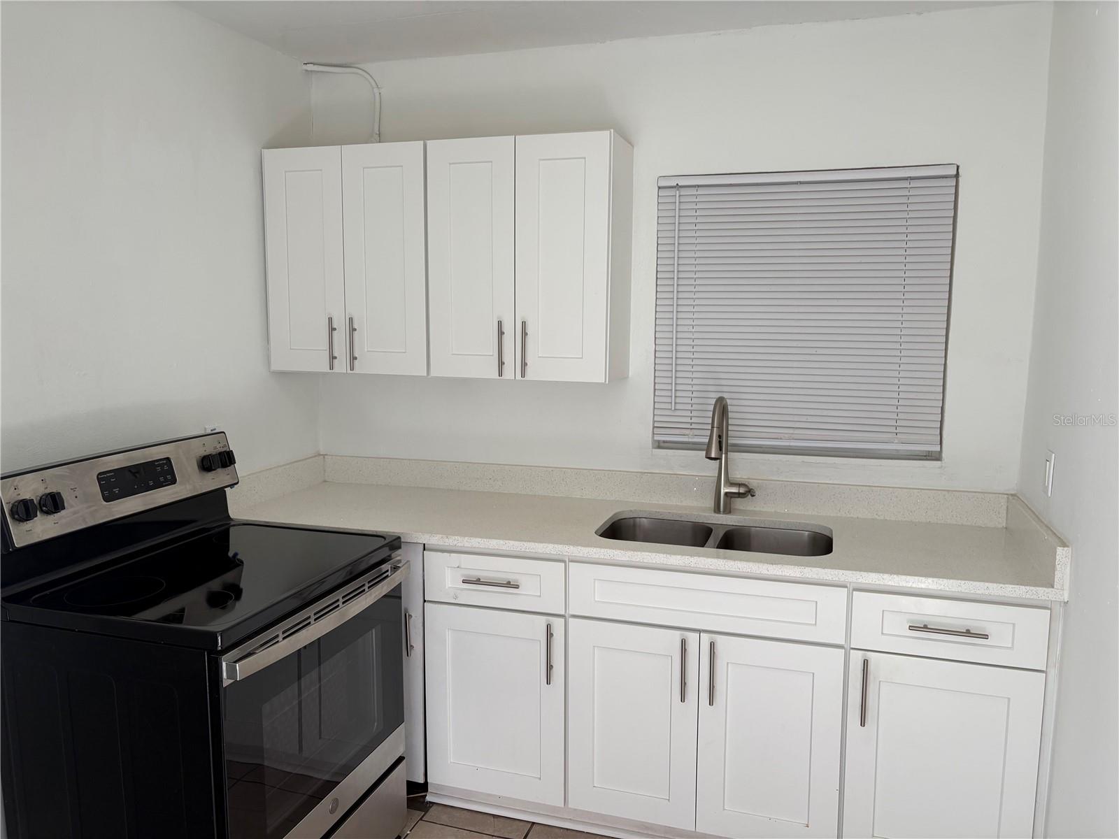 Image 17 of 29 For 416 Skinner Boulevard