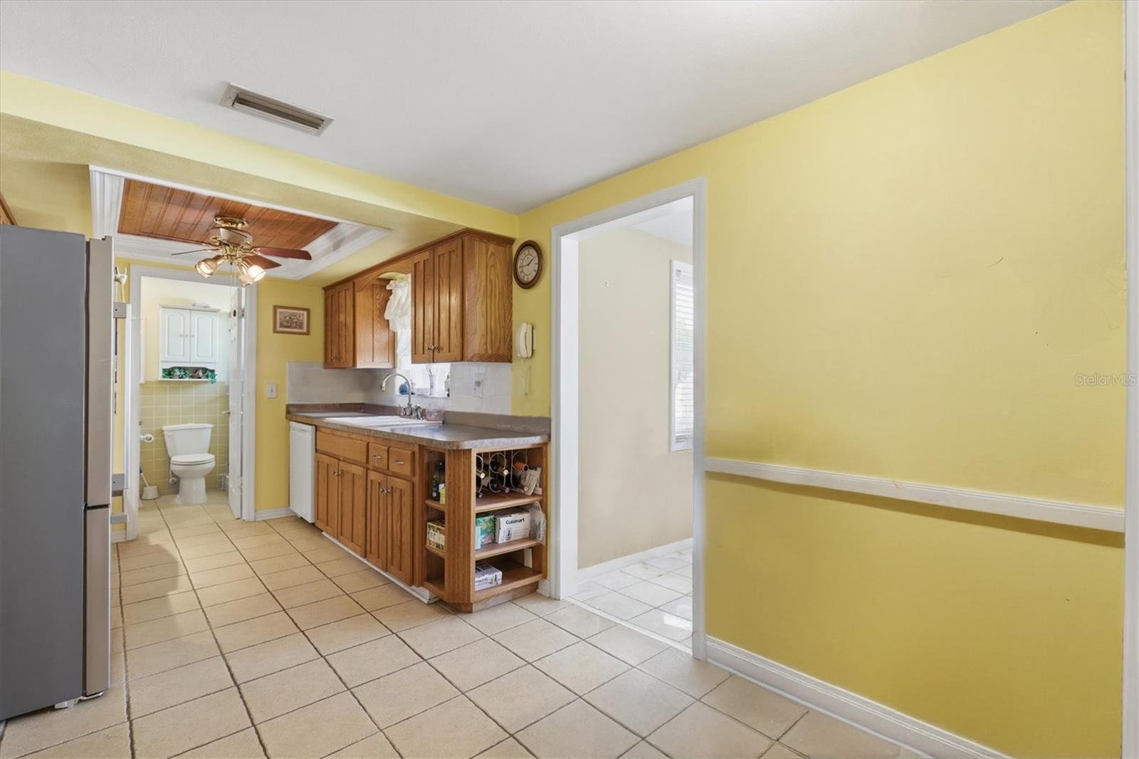 Image 10 of 25 For 5635 Perkin Drive