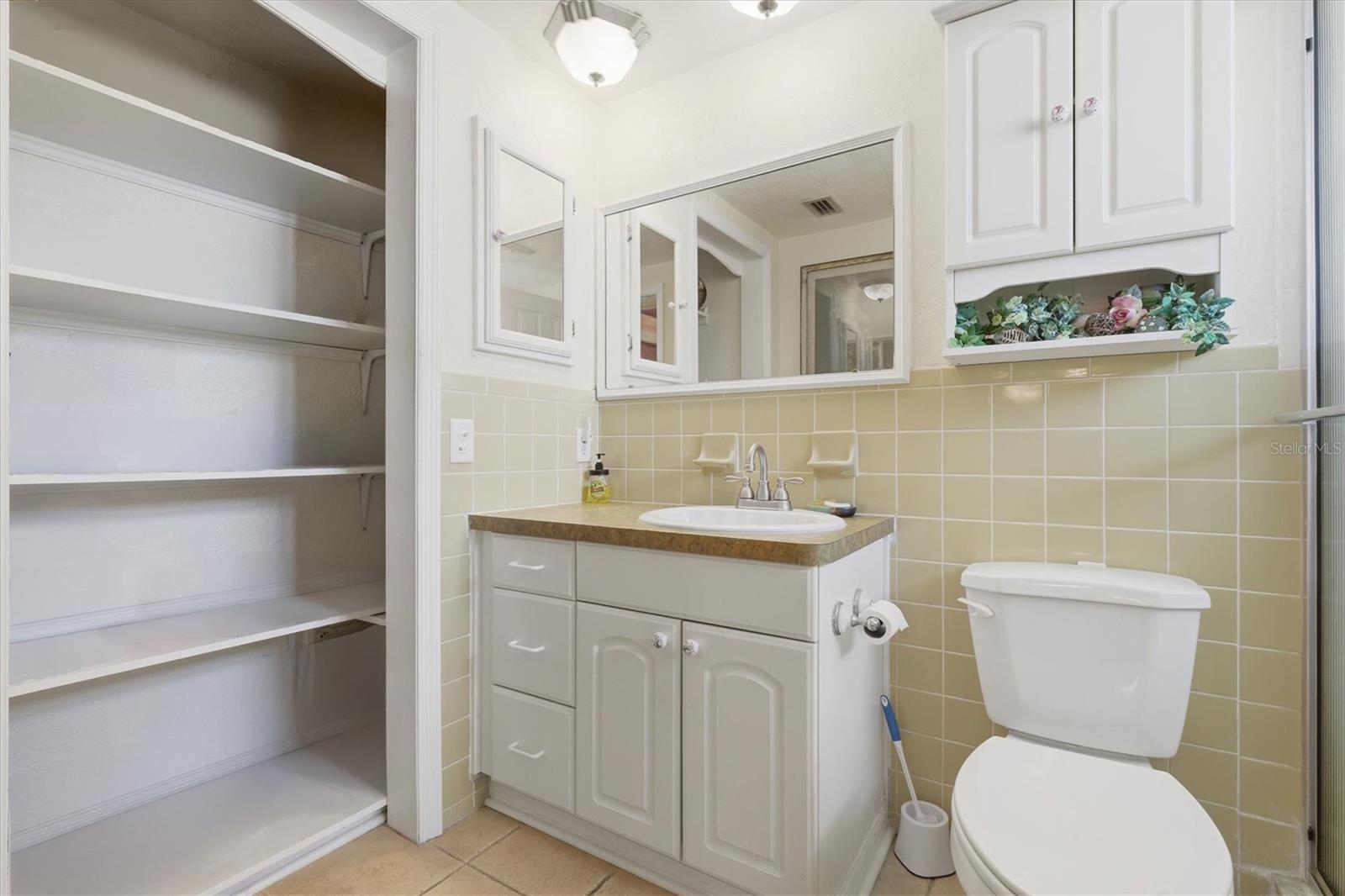 Image 13 of 25 For 5635 Perkin Drive