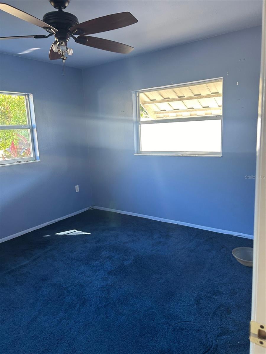 Image 12 of 35 For 5276 101st Avenue N