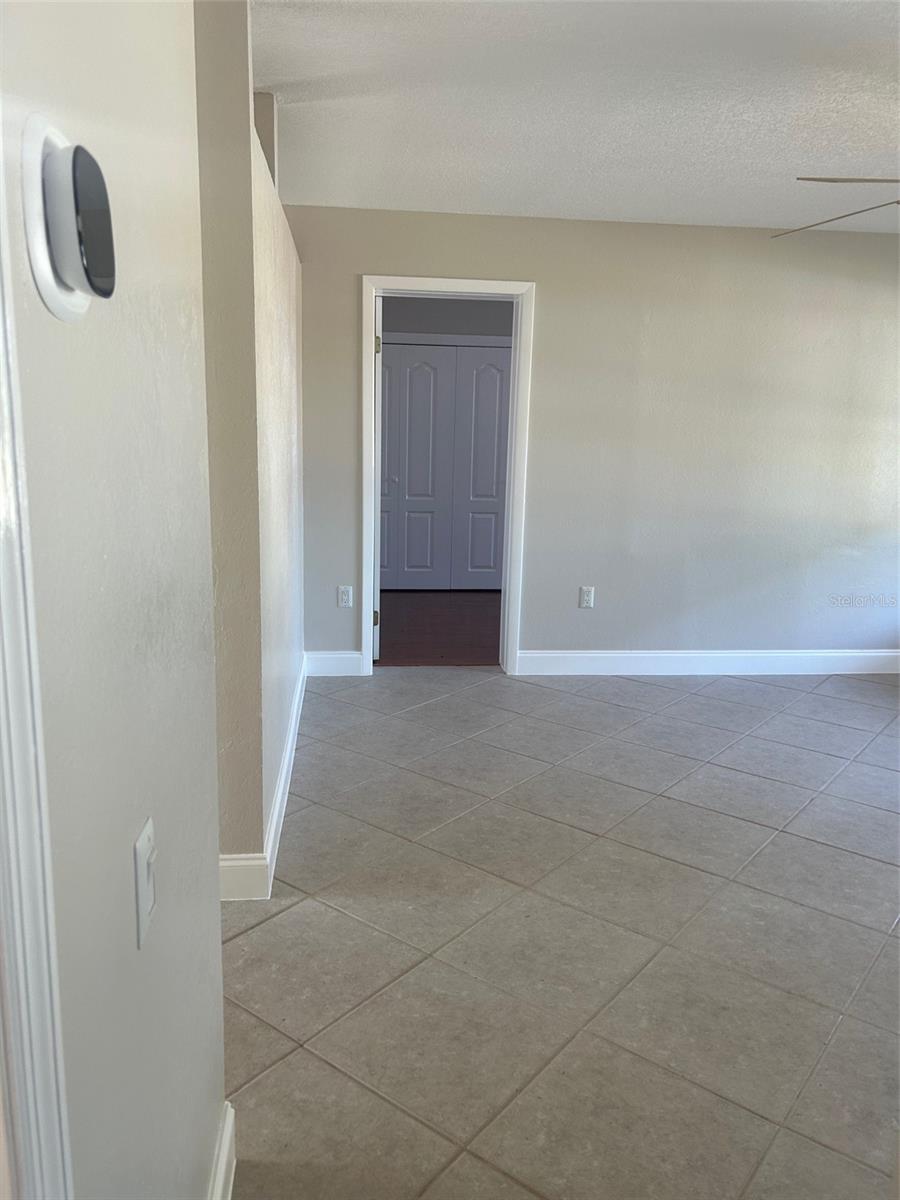 Image 17 of 35 For 5276 101st Avenue N