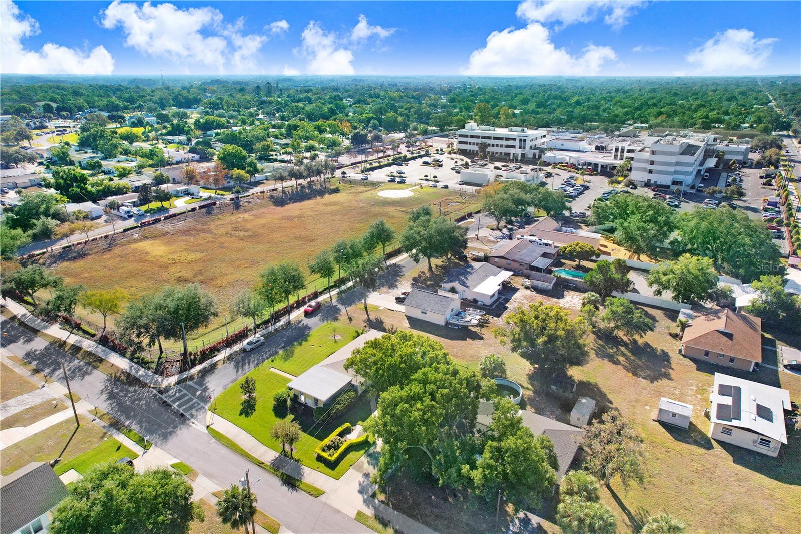 Image 22 of 30 For 6823 Oak Hill Drive