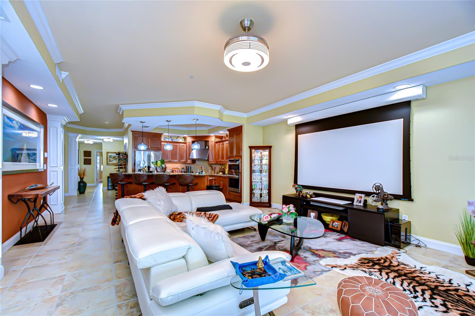 Image 21 of 39 For 5301 Gulf Boulevard A610