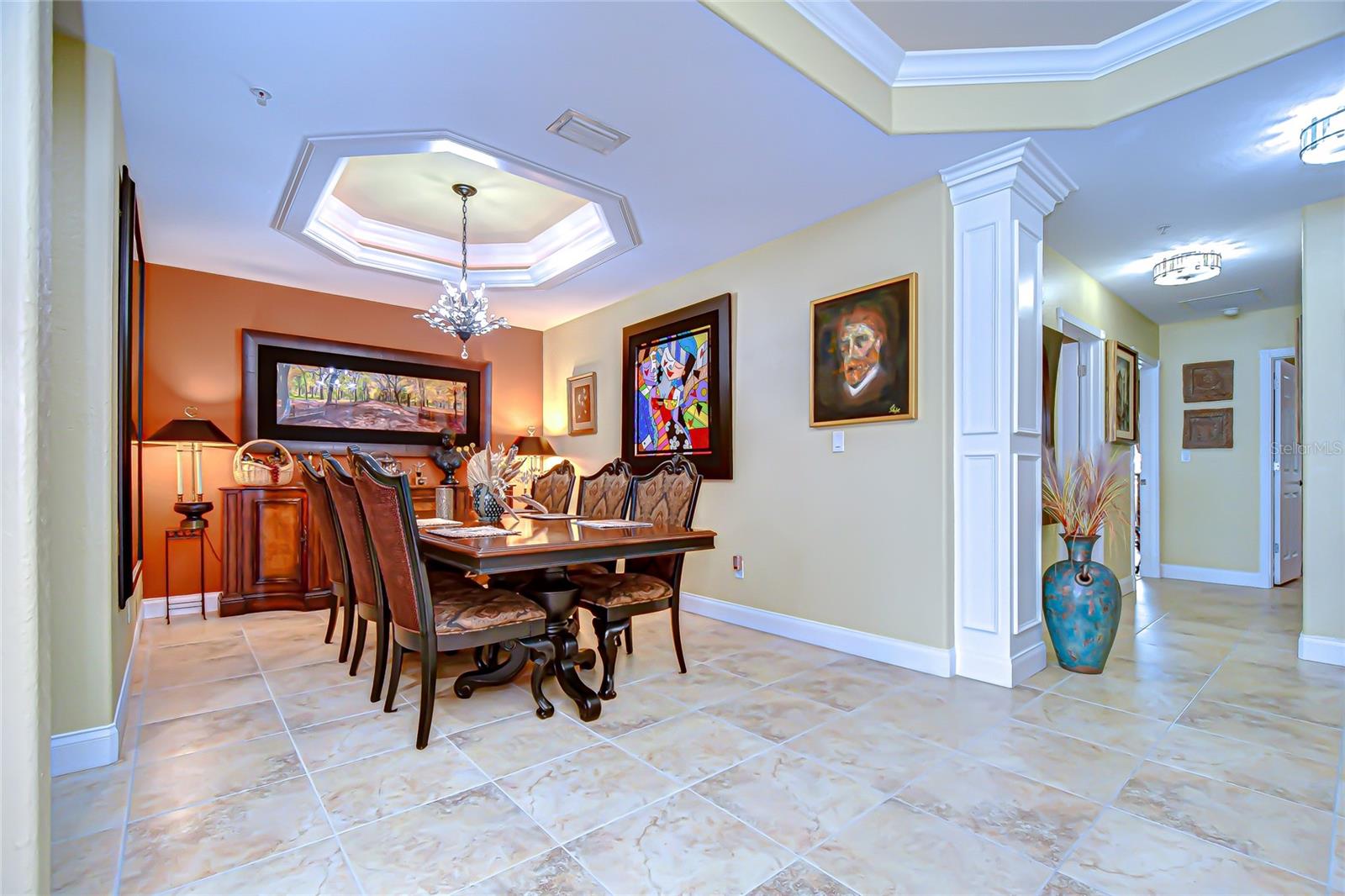 Image 9 of 39 For 5301 Gulf Boulevard A610