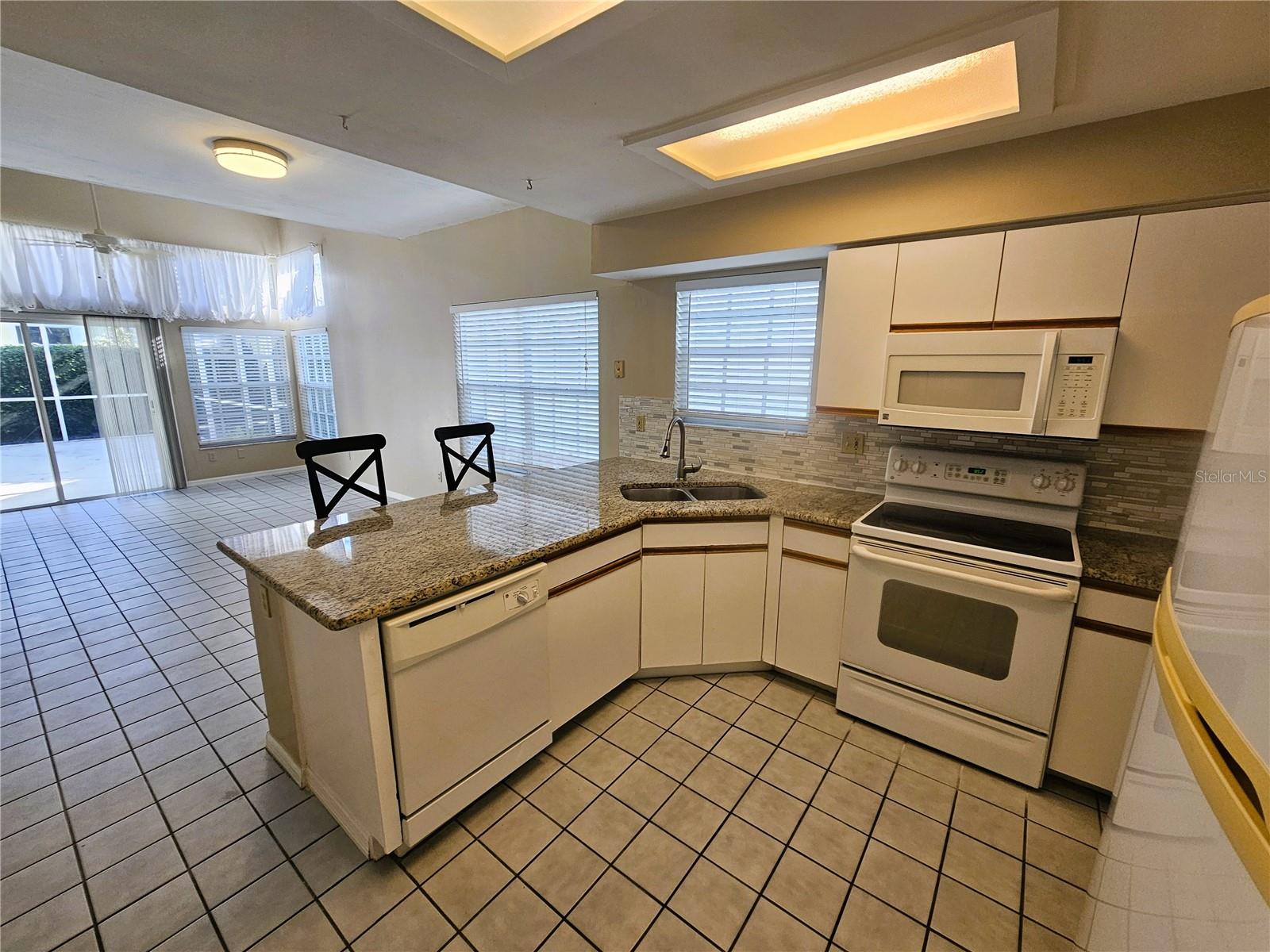 Image 17 of 42 For 5124 Sterling Manor Drive