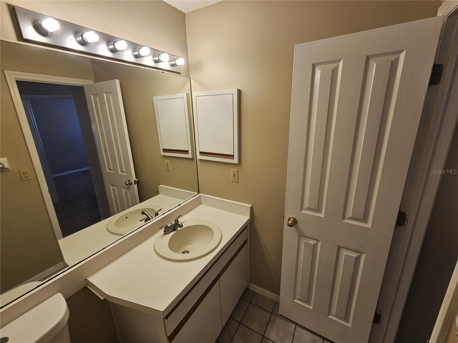 Image 35 of 42 For 5124 Sterling Manor Drive