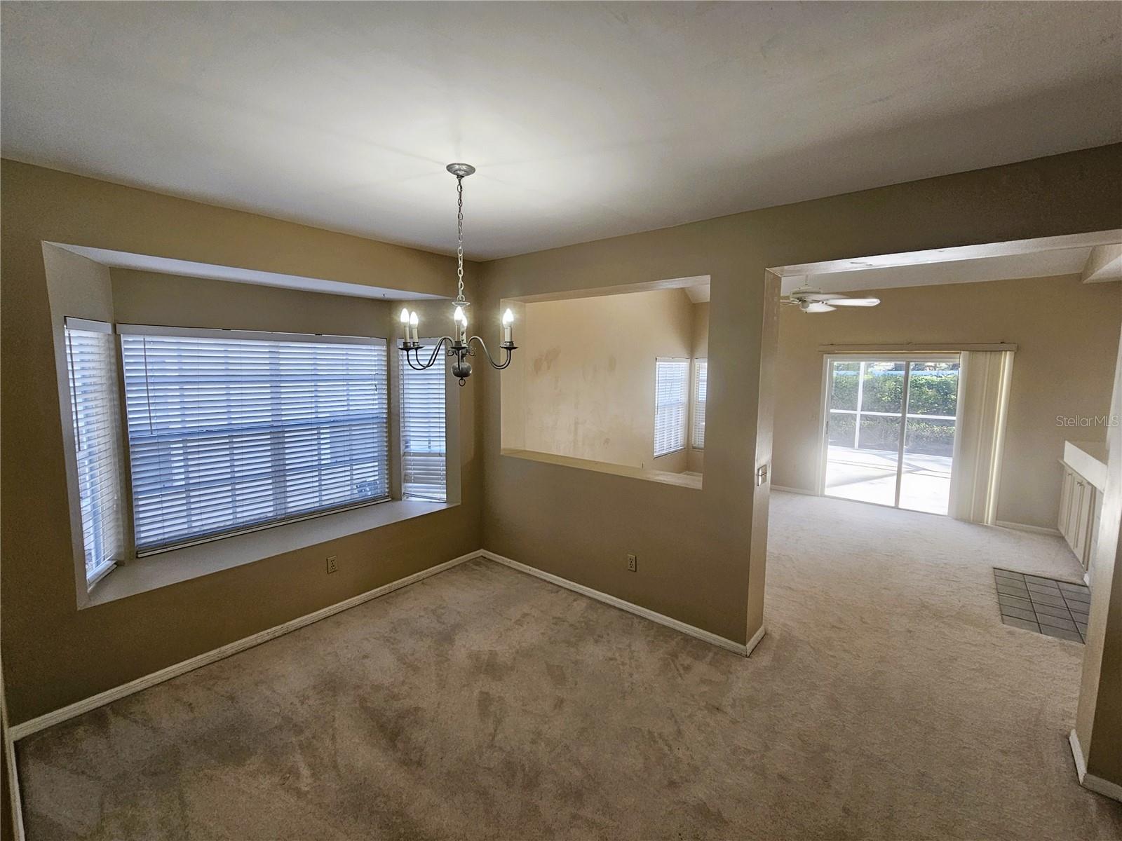 Image 7 of 42 For 5124 Sterling Manor Drive