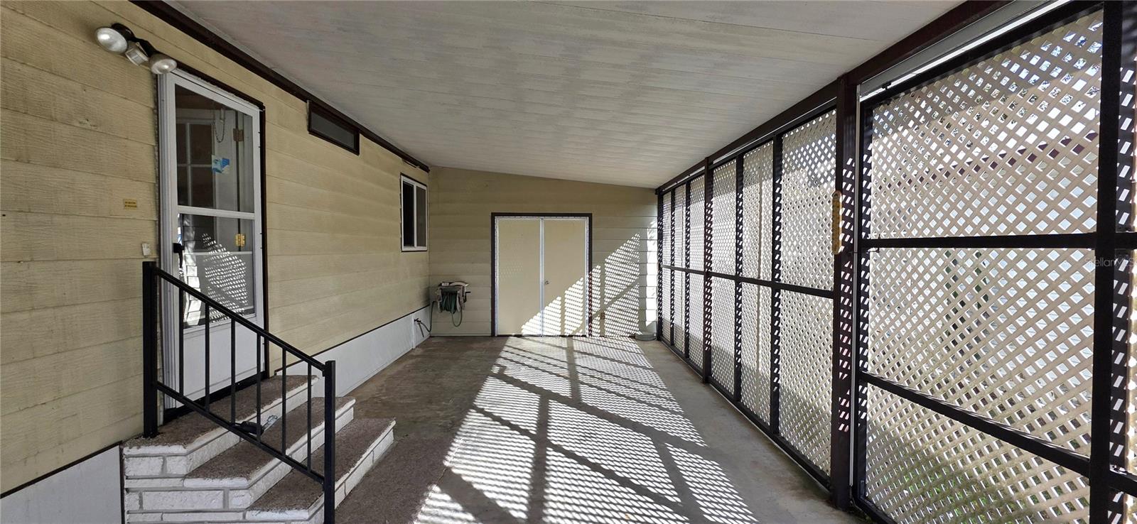 Image 10 of 74 For 5650 Benton Street