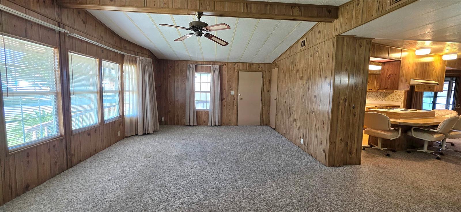 Image 18 of 74 For 5650 Benton Street