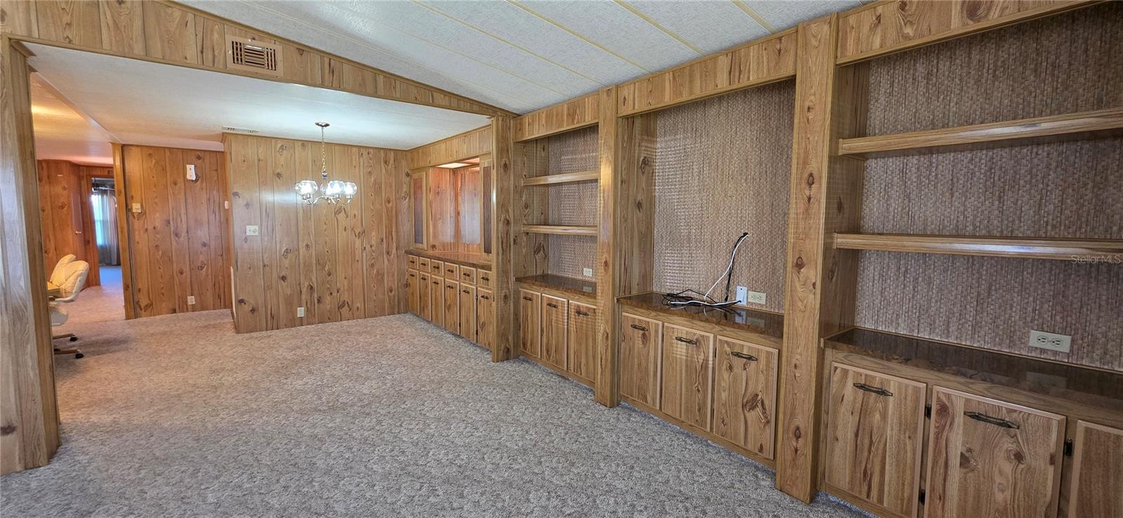 Image 20 of 74 For 5650 Benton Street