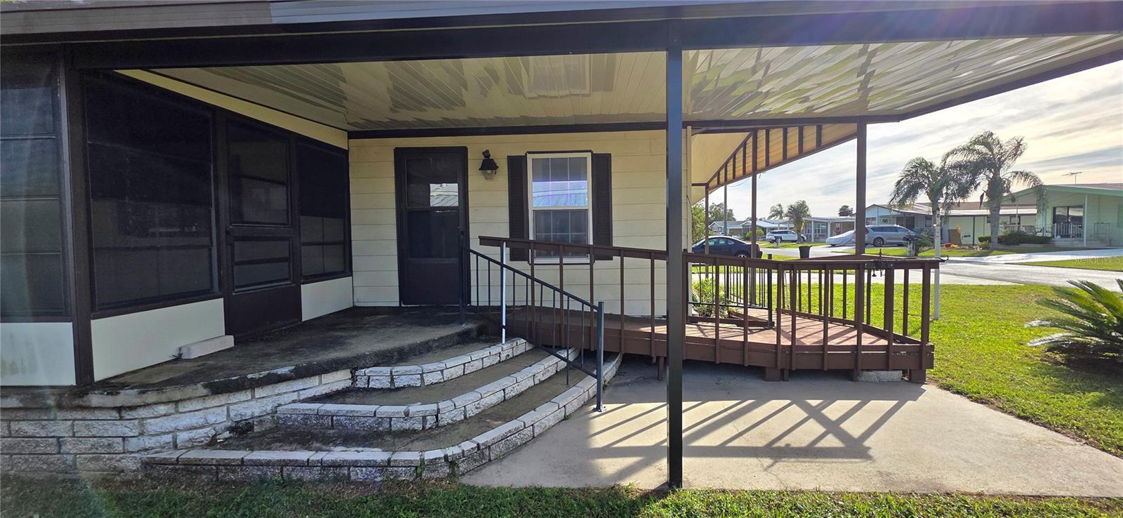 Image 3 of 74 For 5650 Benton Street