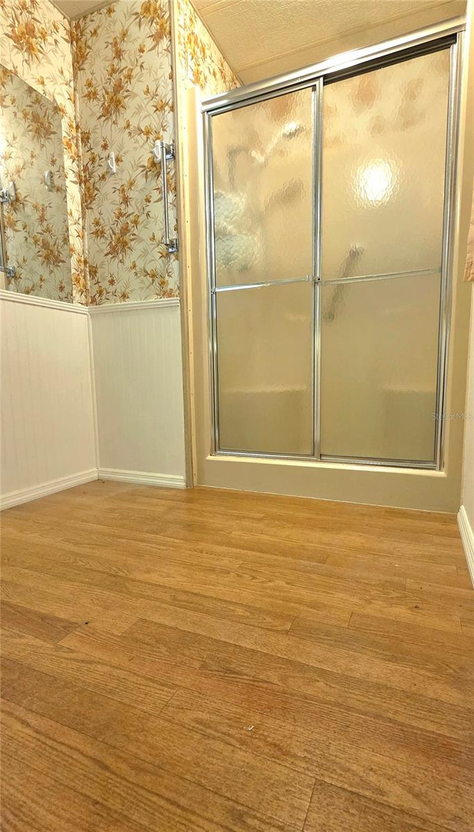 Image 36 of 74 For 5650 Benton Street