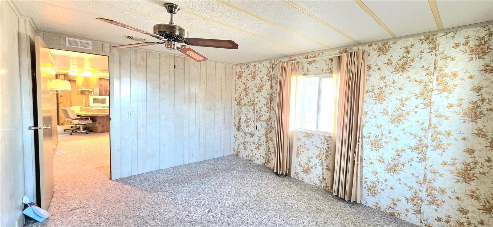 Image 39 of 74 For 5650 Benton Street