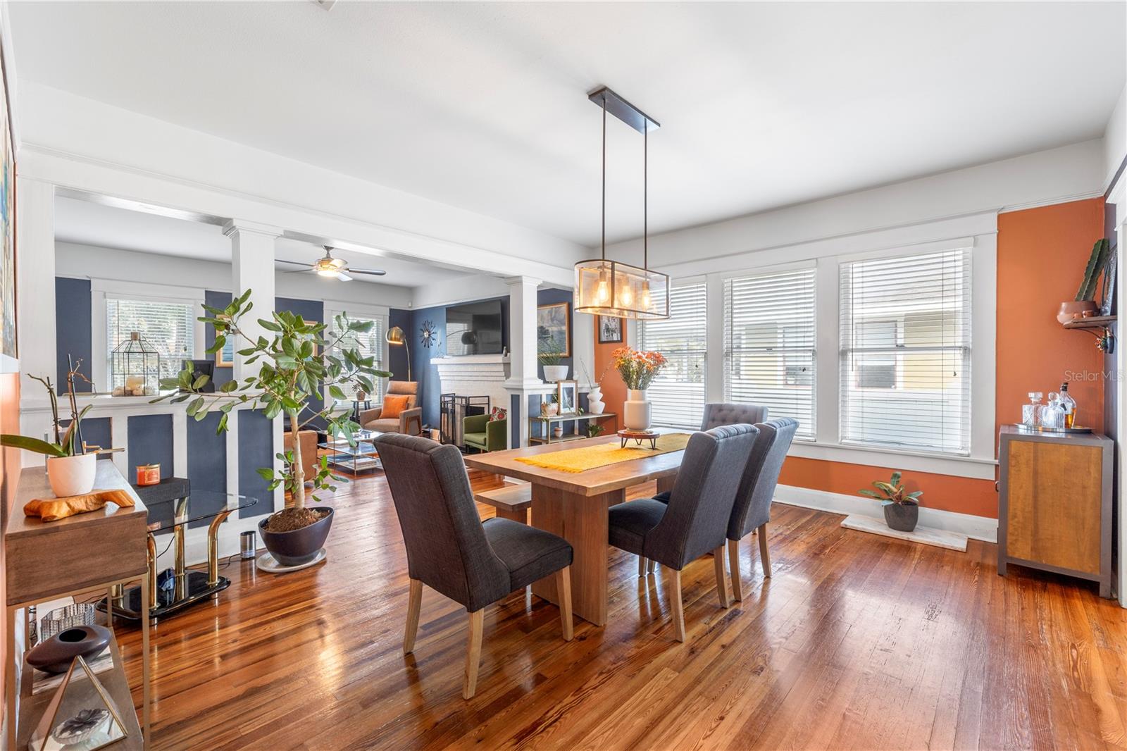 Listing photo id 11 for 5705 Miami Avenue