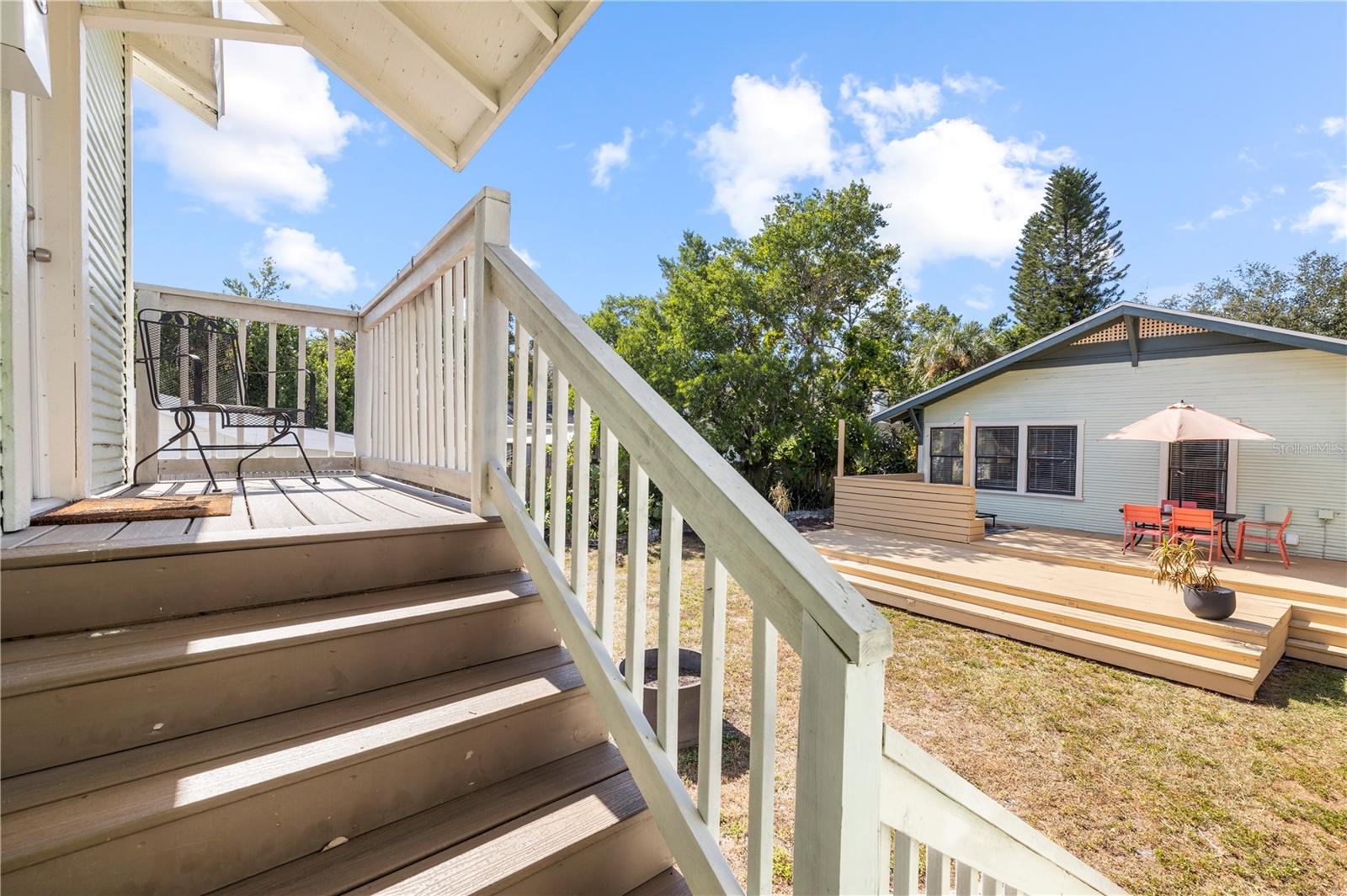 Listing photo id 42 for 5705 Miami Avenue