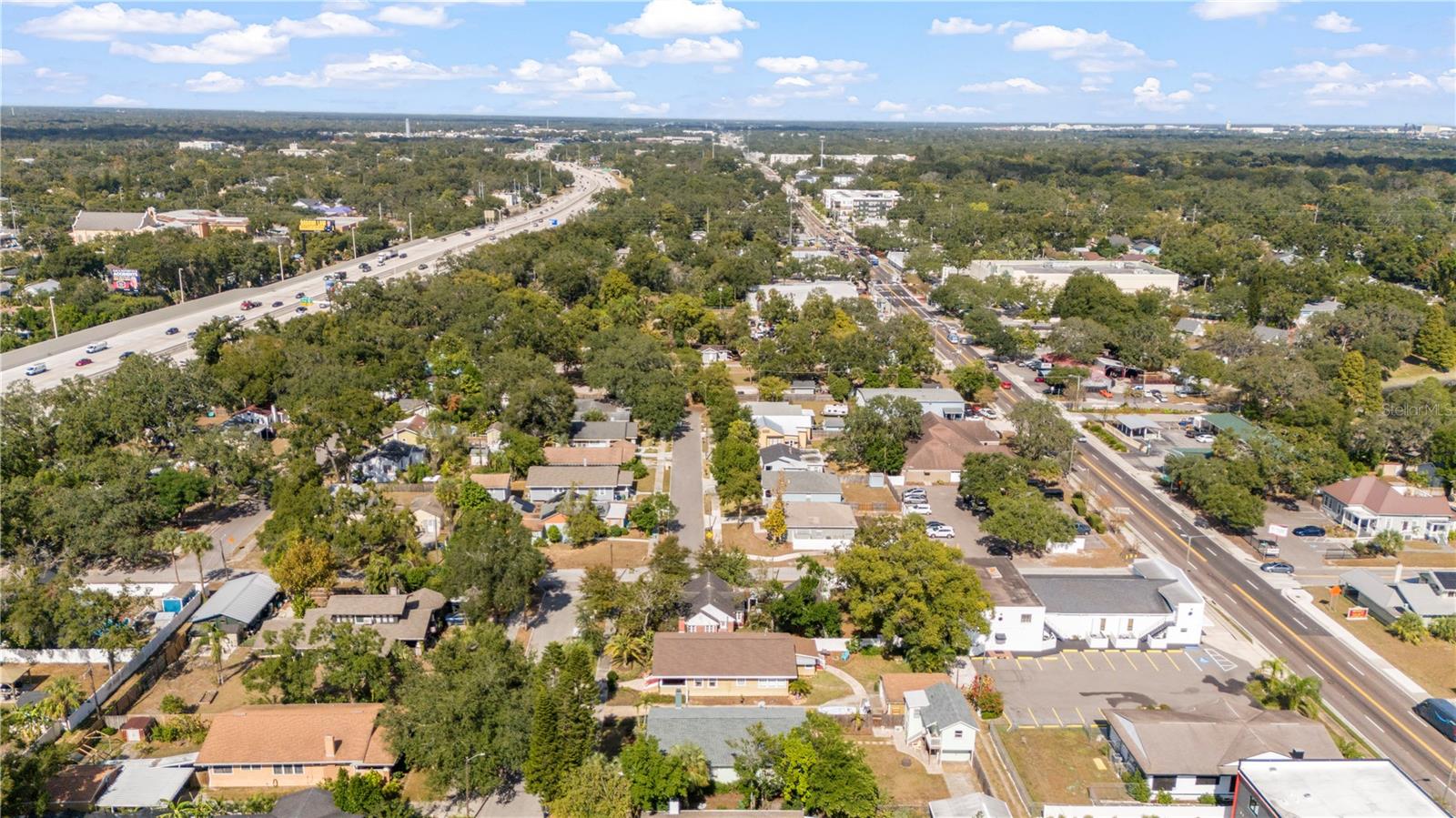 Listing photo id 59 for 5705 Miami Avenue