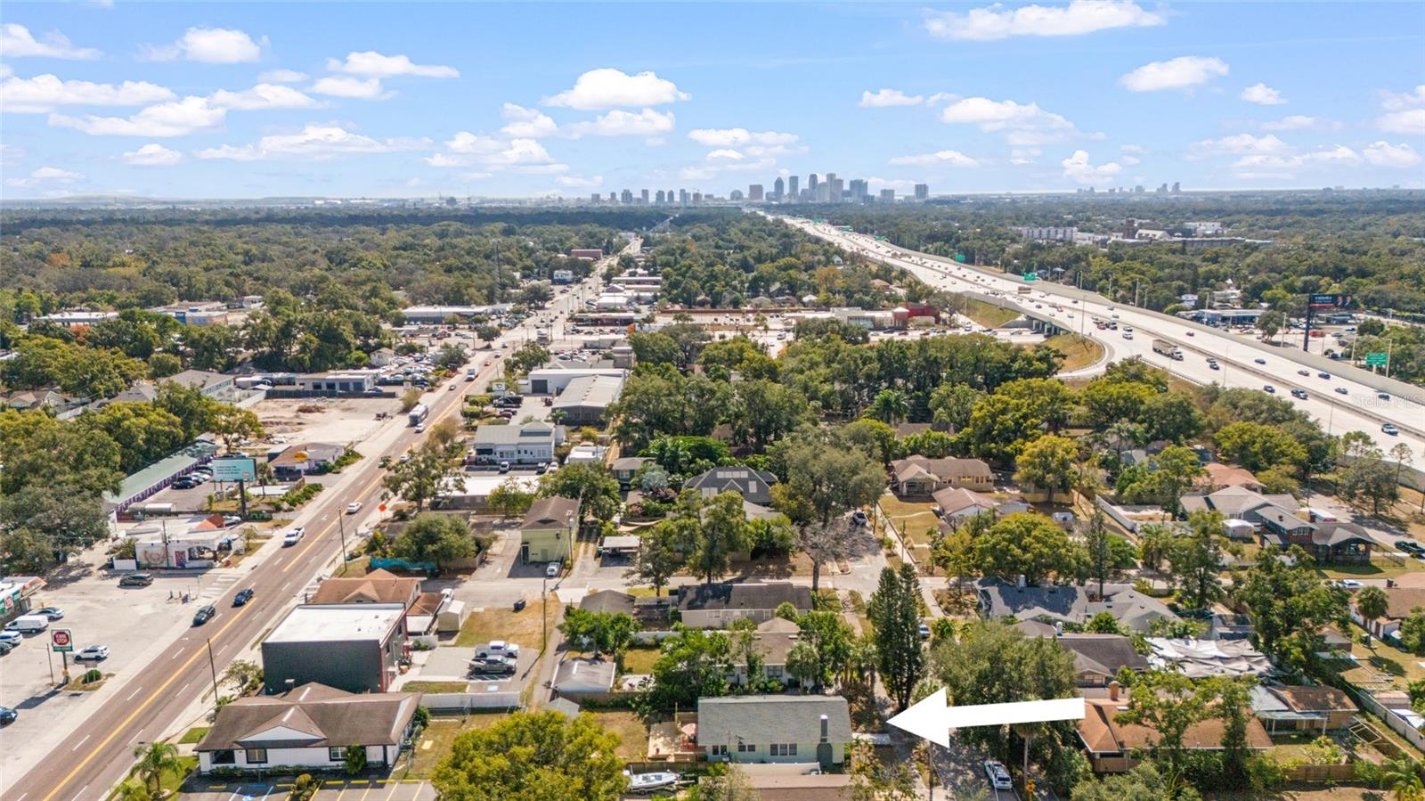 Listing photo id 60 for 5705 Miami Avenue