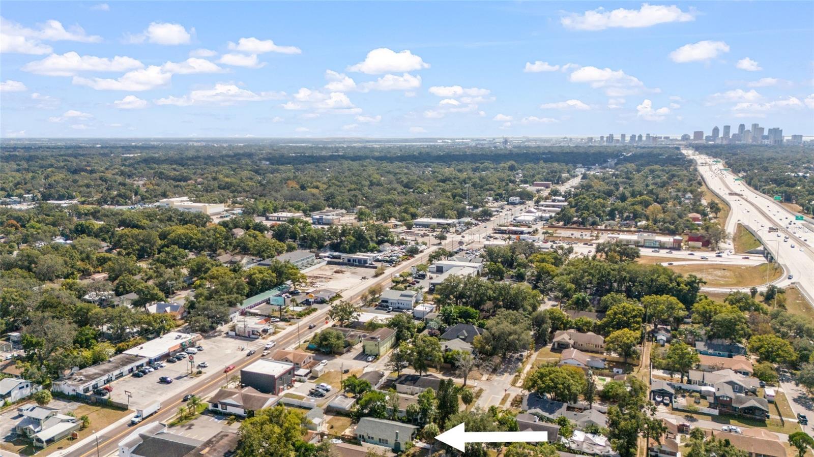 Listing photo id 62 for 5705 Miami Avenue