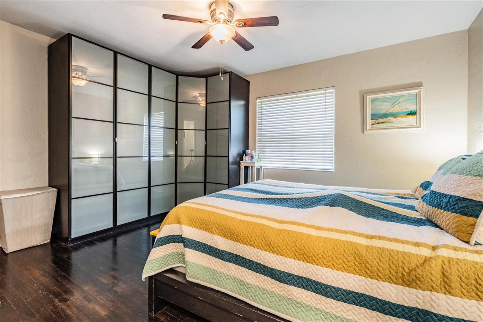 Image 19 of 36 For 5019 1st Avenue N